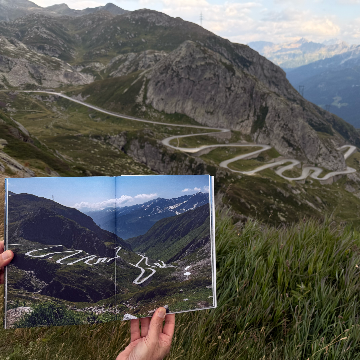 Mountain Passes - The Alps (English Edition)